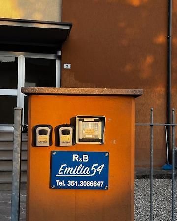R&B Emilia Bed & Breakfast Cadeo Ngoại thất bức ảnh
